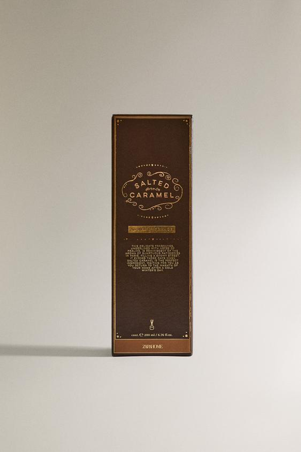 ZARA ДИФФУЗОР С ПАЛОЧКАМИ «СОЛЁНАЯ КАРАМЕЛЬ» (200 мл)