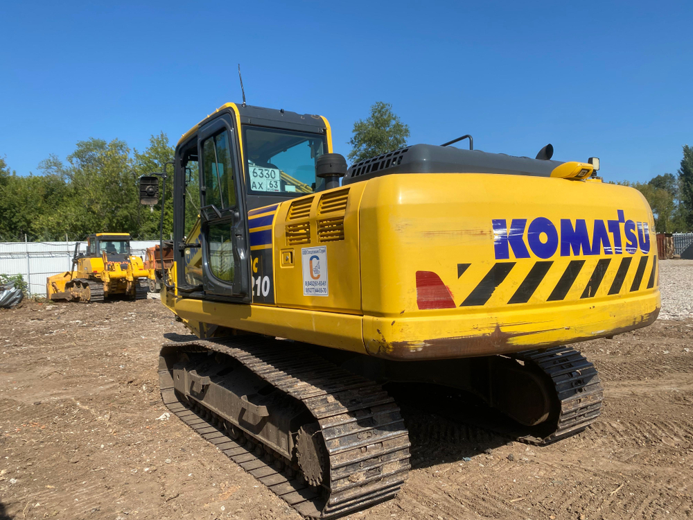 KOMATSU PC 210 Экскаватор PC210-10M0 (Дизельный, 6,7 л, 168 л.с., АТ)