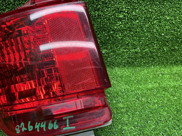 ПТФ левый Toyota Land Cruiser 200 (2015-2021)