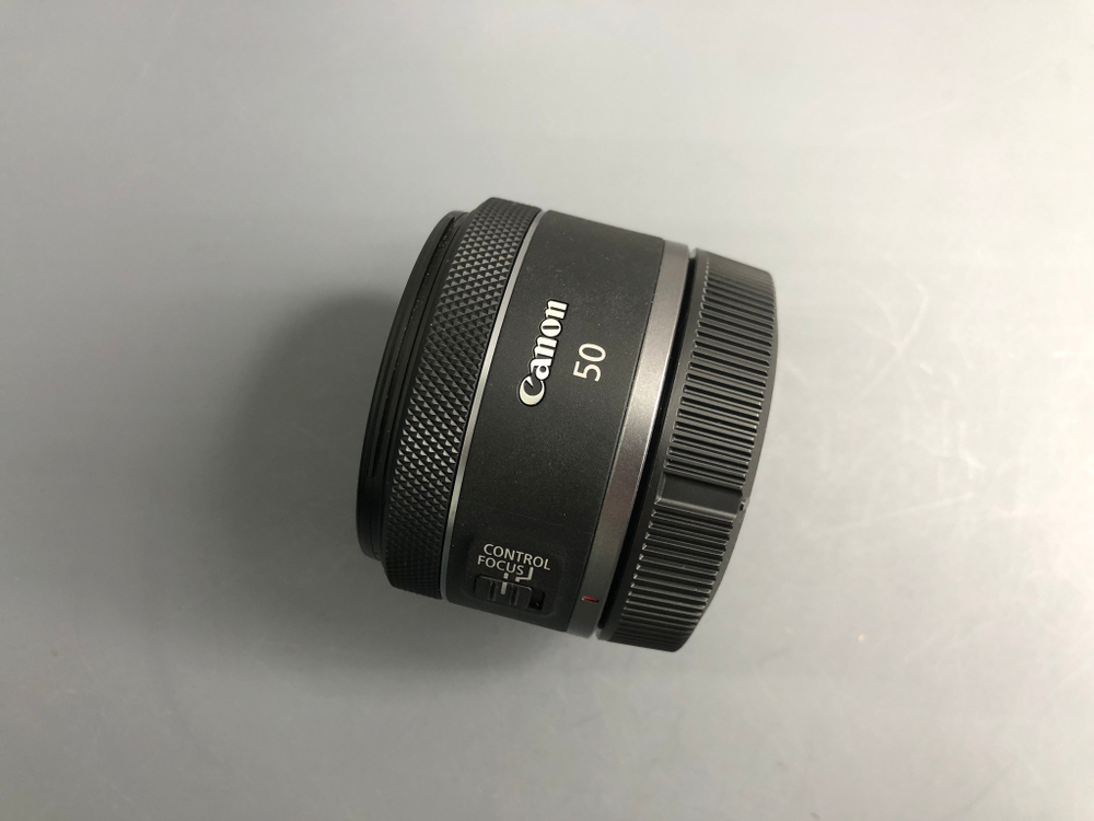 Canon RF 50mm 1.8 STM