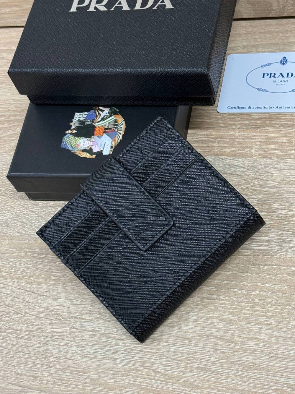 Визитница Prada