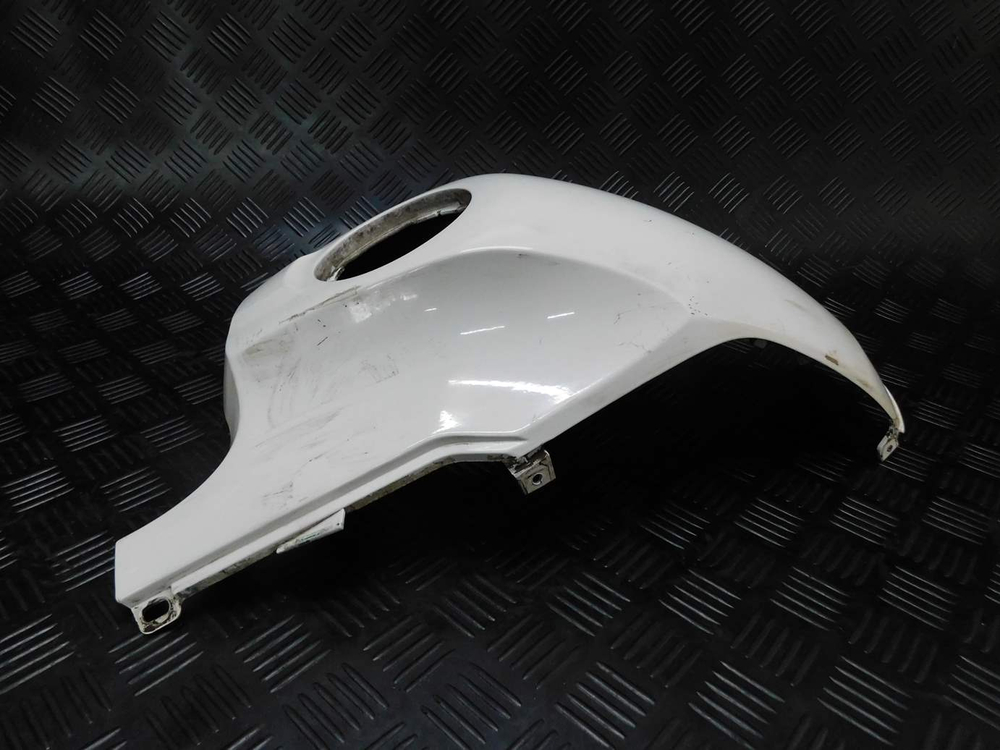 Пластик бака BMW R1200GS 2005