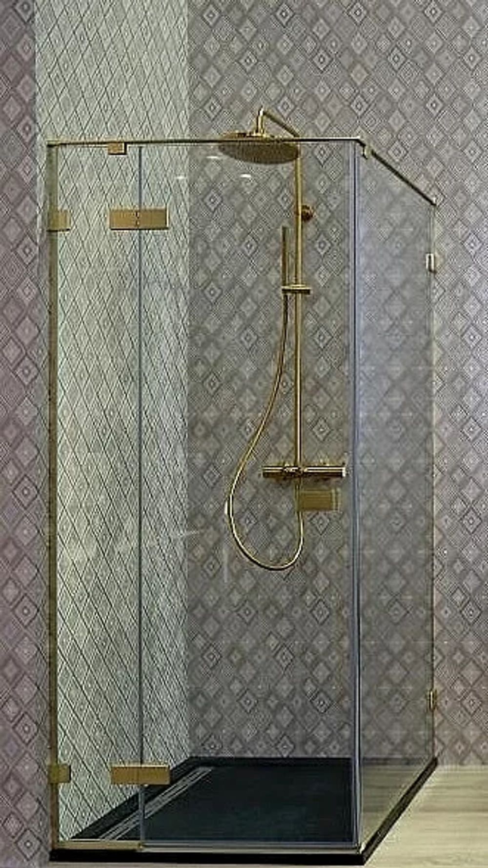 Душевой уголок Cezares Bellagio 140х90 BELLAGIO-AH-1-140/90-C-BORO стекло прозрачное/профиль матовое брашированное золото