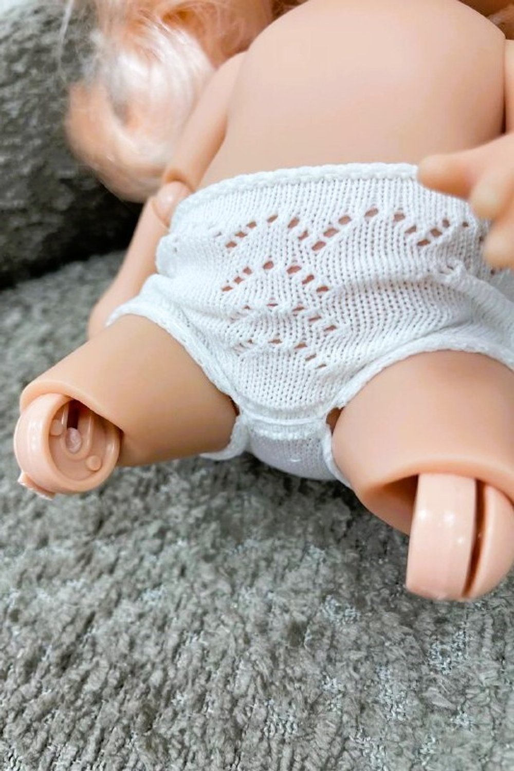 УЦЕНКА1 Кукла Nines виниловая 30см MIA CASE шарнирная без одежды (1208W)