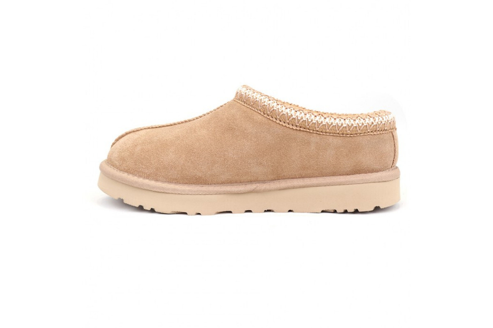 UGG Tasman Slipper Sand