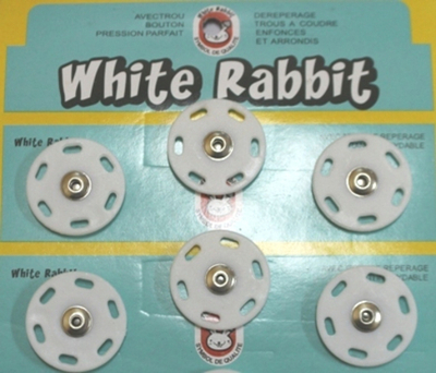 Кнопка пришивная пластик, d 2,5 см.