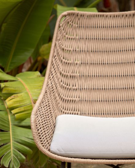 Веревочное кресло Abeli бежевого цвета La Forma Испания 