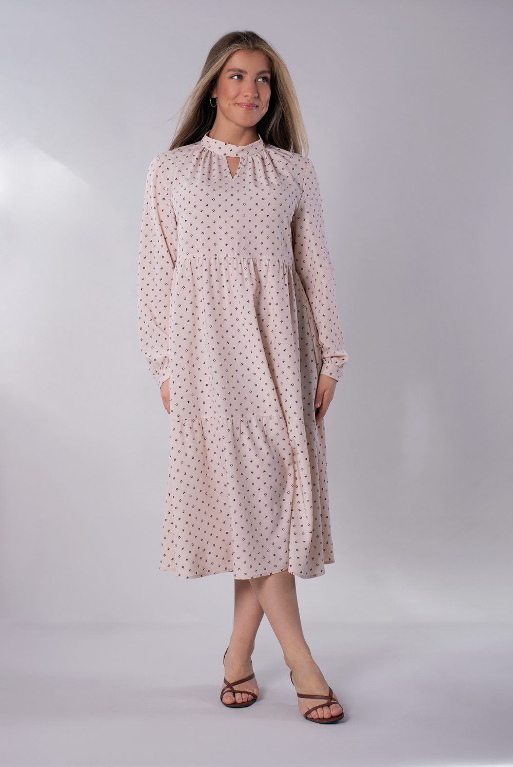 Платье женское 4288ЛП, бежевый алфавит #176Бал054288ЛП