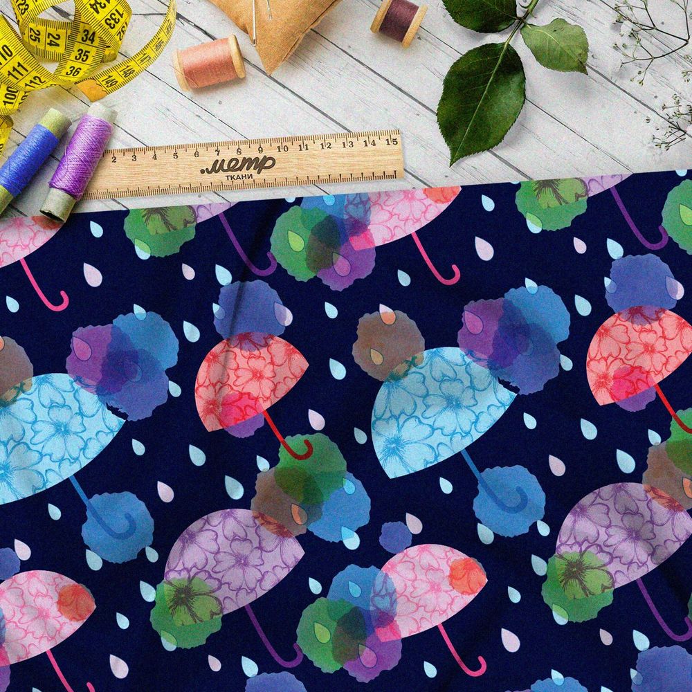 Ткань шелк Армани разноцветные зонтики на тёмно-синем фоне