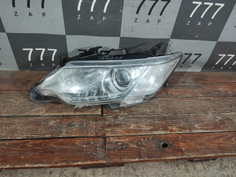 Фара левая ксенон Toyota Camry (XV55) 14-17 Аналог 8118533891