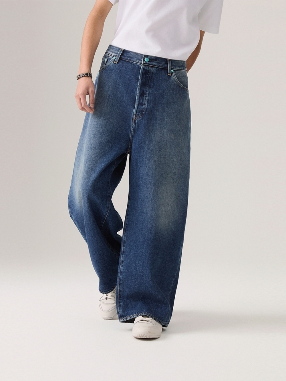 Мужские свободные джинсы Levi's 003IA-0001