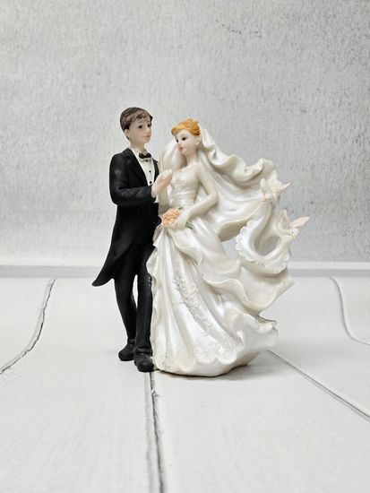 Свадебные фигурки "Жених и невеста" на торт