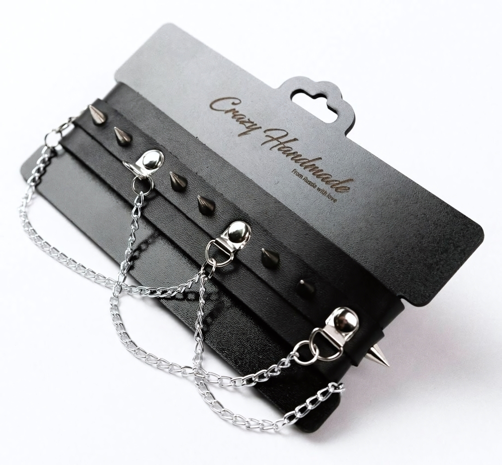 Черный чокер с шипами и металлическими цепочками (Цвет: черный)