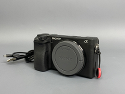 Sony A6400 Треснуто стекло видоискателя 1.500 кадров