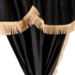 Шторы спального места с ламбрекеном и прихватами в кабину Volvo, Scania, MAN, DAF, Merc, Камаз, Sitrak, Shacman, Foton, FAW. Высота 1,5м, ширина одной стороны - 1,15м. Блэкаут, велюр. Черный цвет с бежевой бахромой