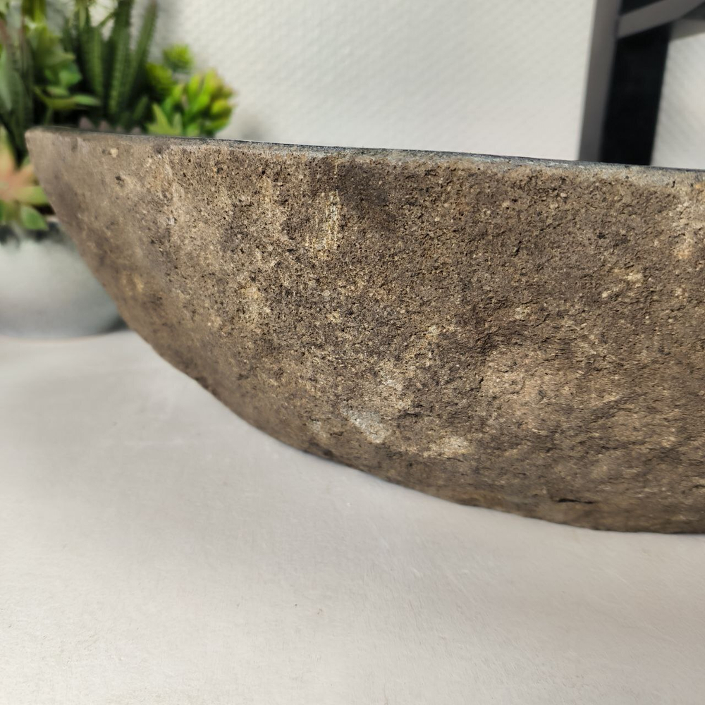 Раковина из речного камня RS-64971 69*37*13 0866