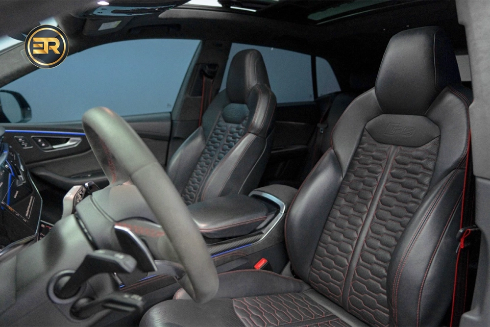 Audi RSQ8