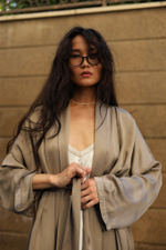 кимоно из мягкой ткани с шелковистым отливом