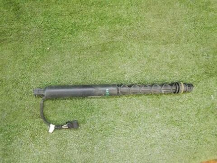 Амортизатор откидного борта BMW X7 G07 (2019-н.в.)