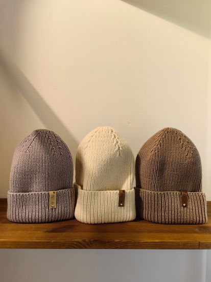 Шапка LuNa Св.коричневый hand made 100% меринос