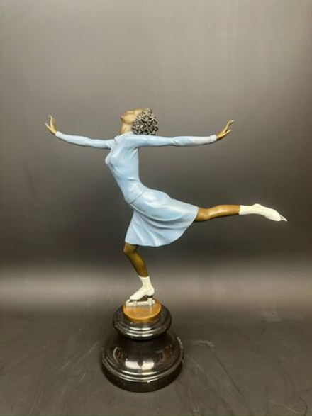 Статуэтка «Фигуристка»