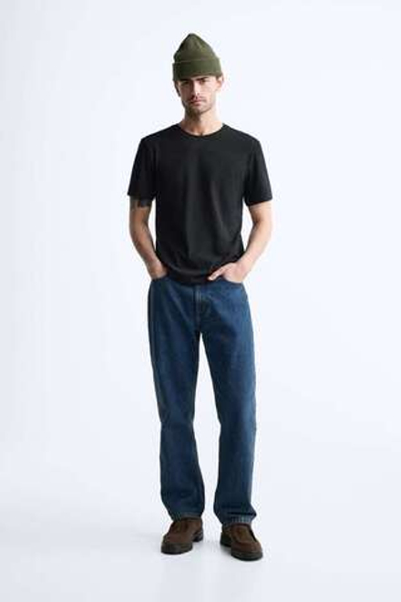 ZARA БАЗОВАЯ ФУТБОЛКА SLIM FIT, ЧЕРНЫЙ