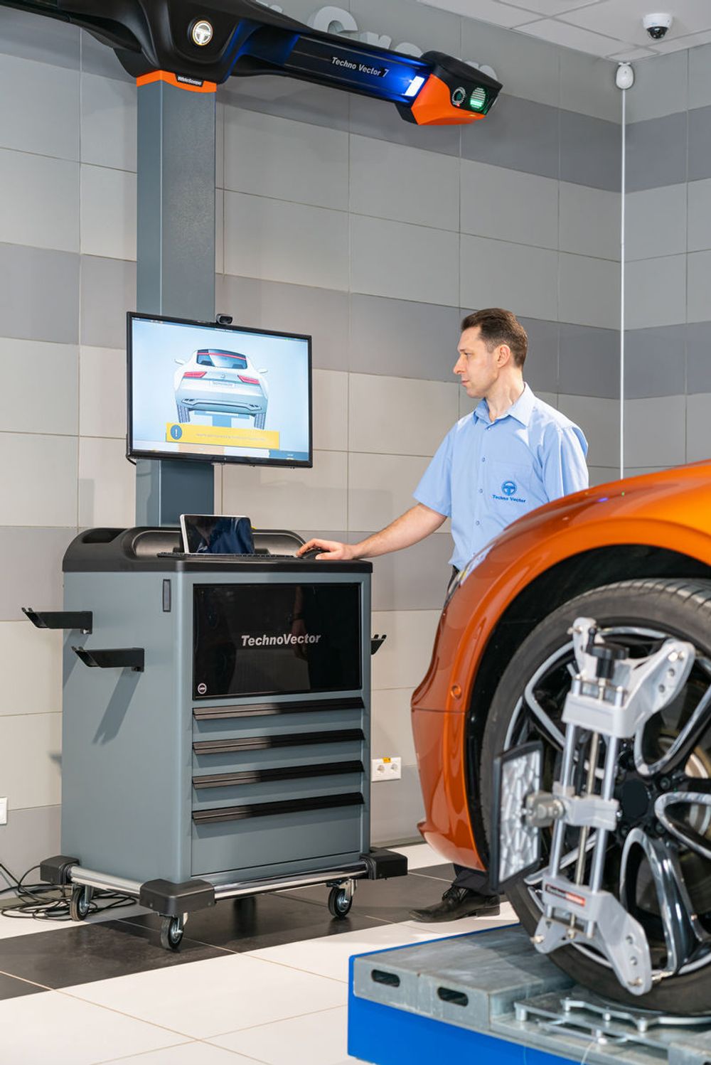 Техно Вектор (P 7204 TAM) стенд сход-развал 3D 7 PRO