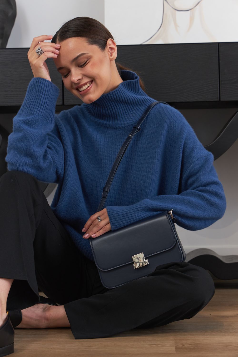 MUSTHAVE BAG NAVY BLUE