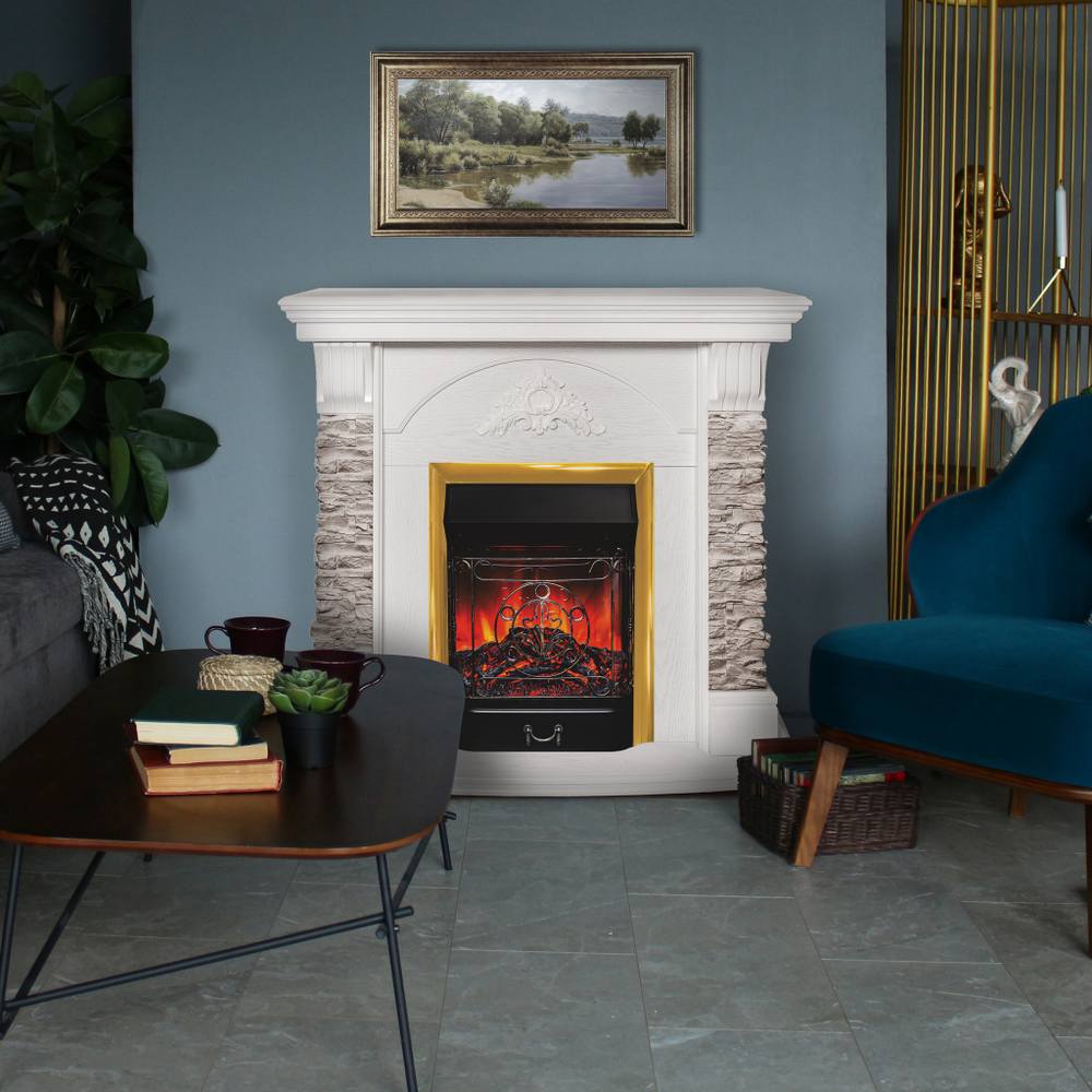 Каминокомплект Real Flame Athena GR WT с очагом Majestic Lux Brass