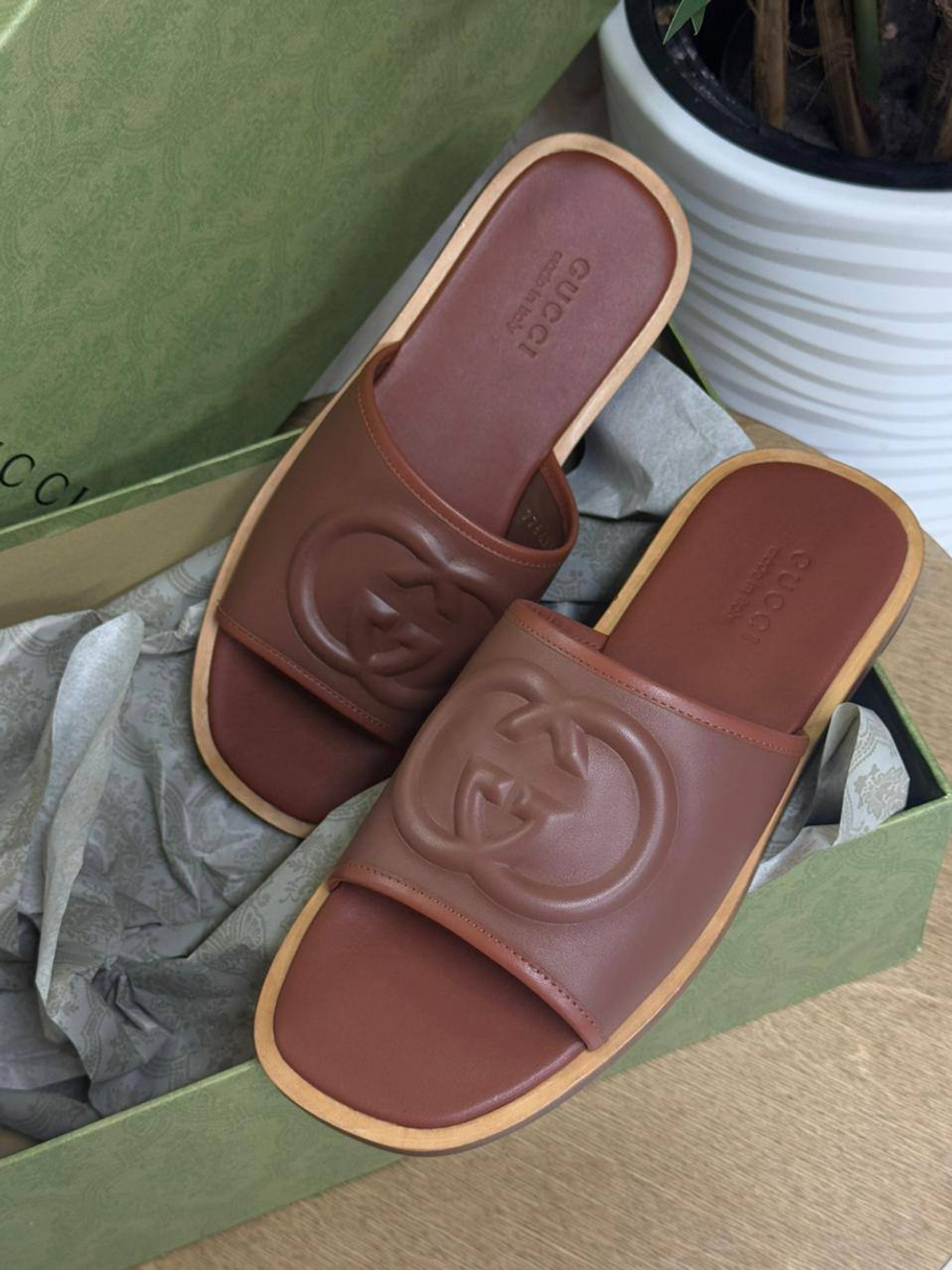 Шлёпанцы Gucci