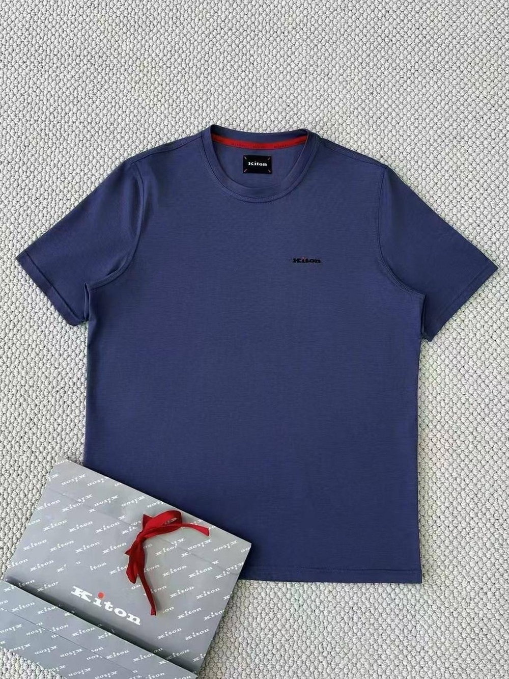 Футболка Kiton