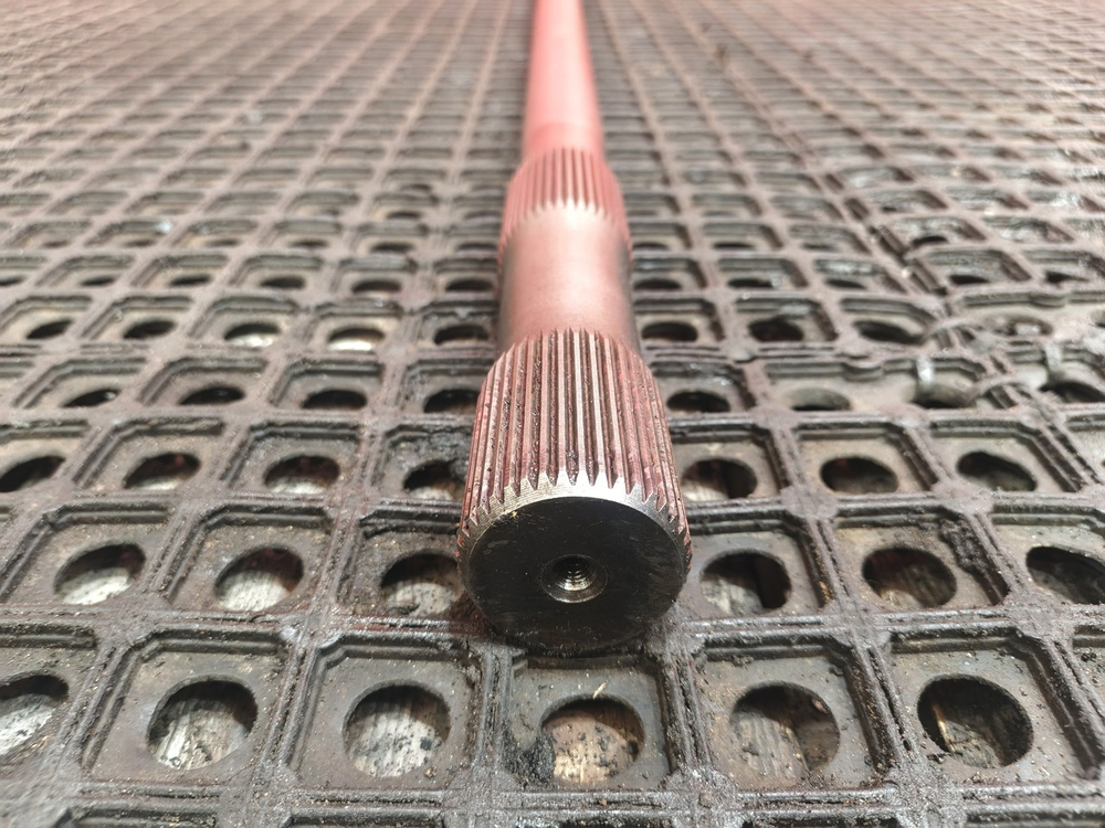 Полуось с блокировкой 2022г