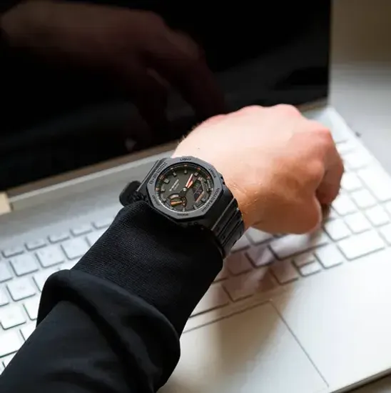 Наручные часы Casio G-Shock GMA-S2100-1AER