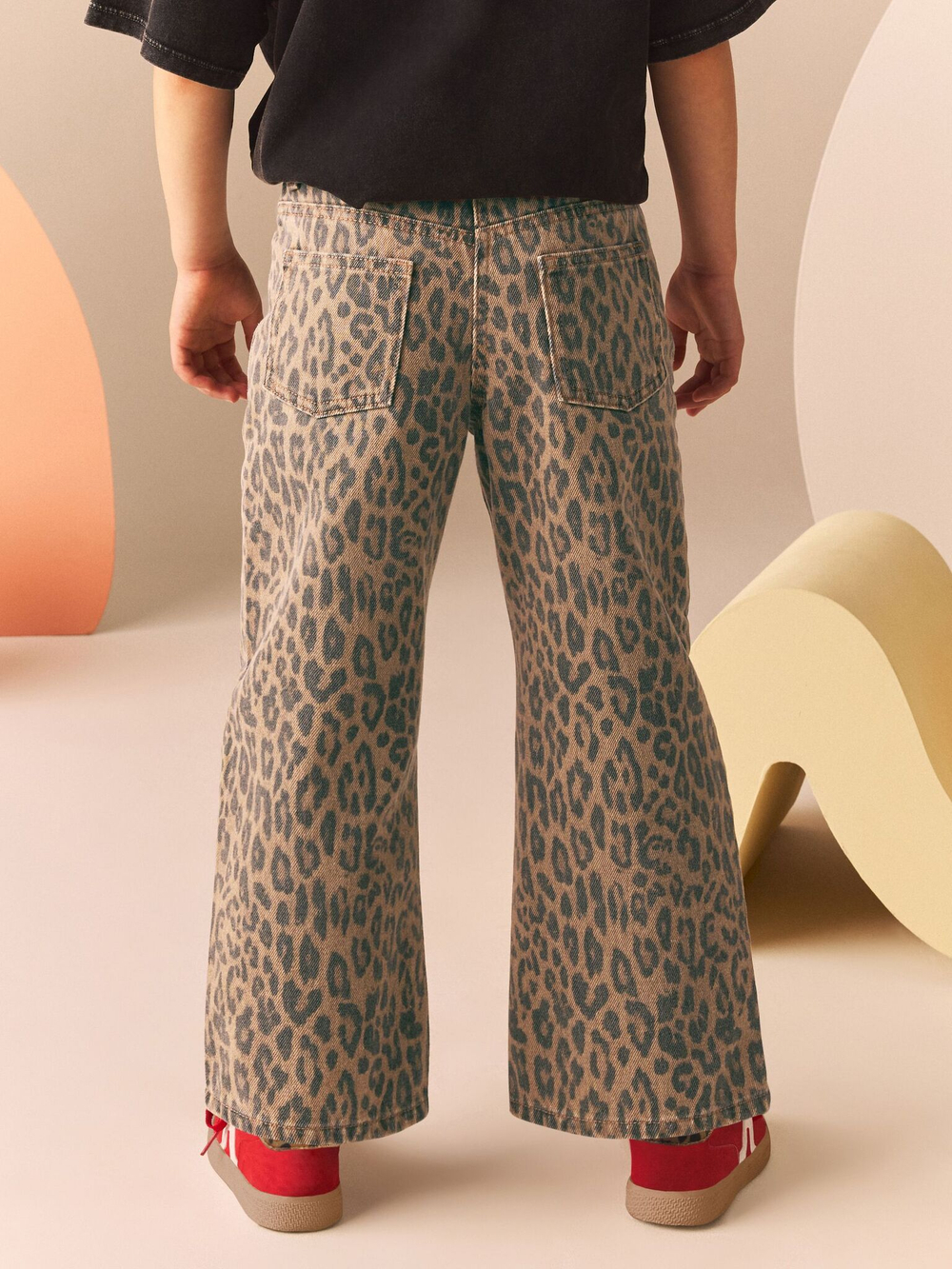 Джинсы широкие для девочки Next B83-530, Коричневый