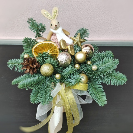 Композиция в кофейном стаканчике