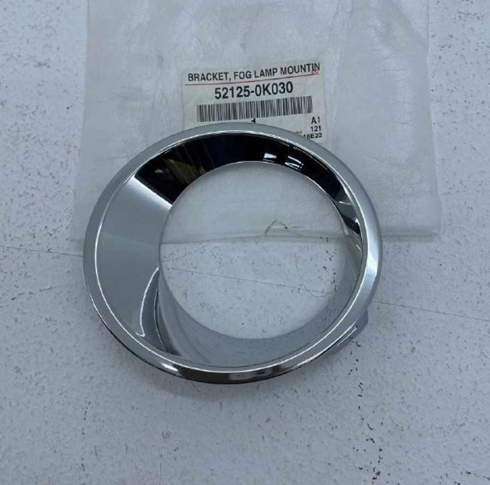 Оправа туманки 52125-0K030 521250K030