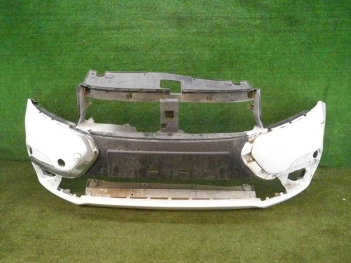 Бампер передний Lada Largus (2021-н.в.)