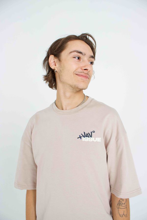 Футболка Vav бежевая - фото 3