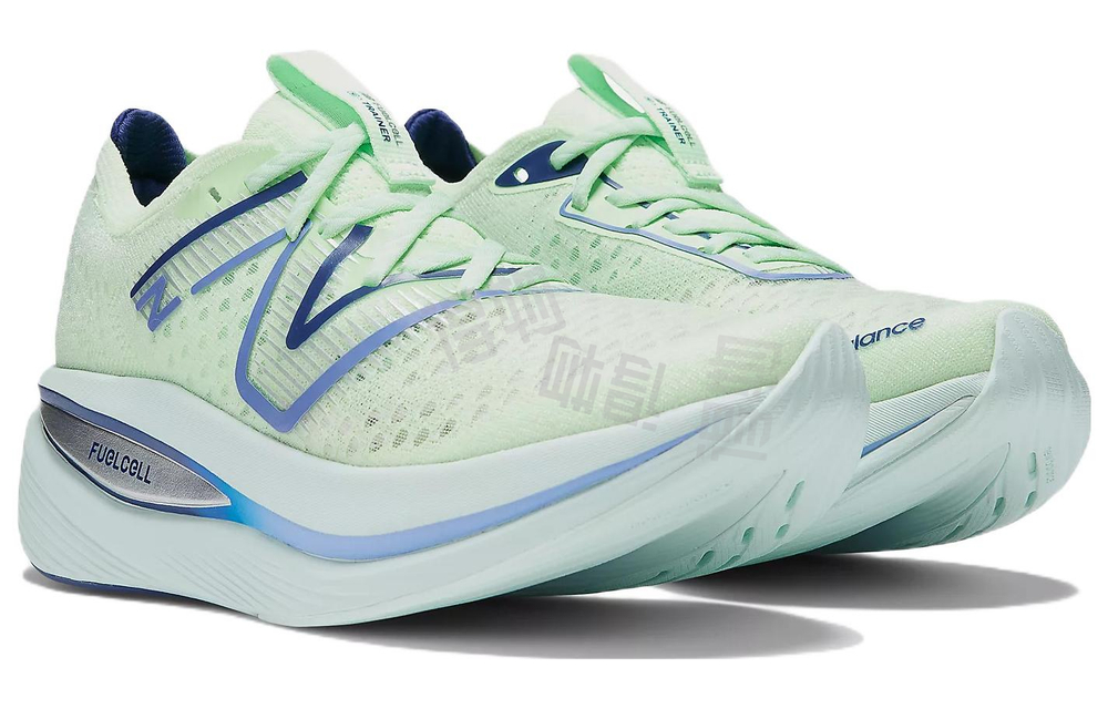 Кроссовки New Balance Nb Fuelcell Supercomp Trainer (Женская размерная сетка)