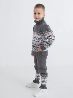 Свитер вязаный с горлом