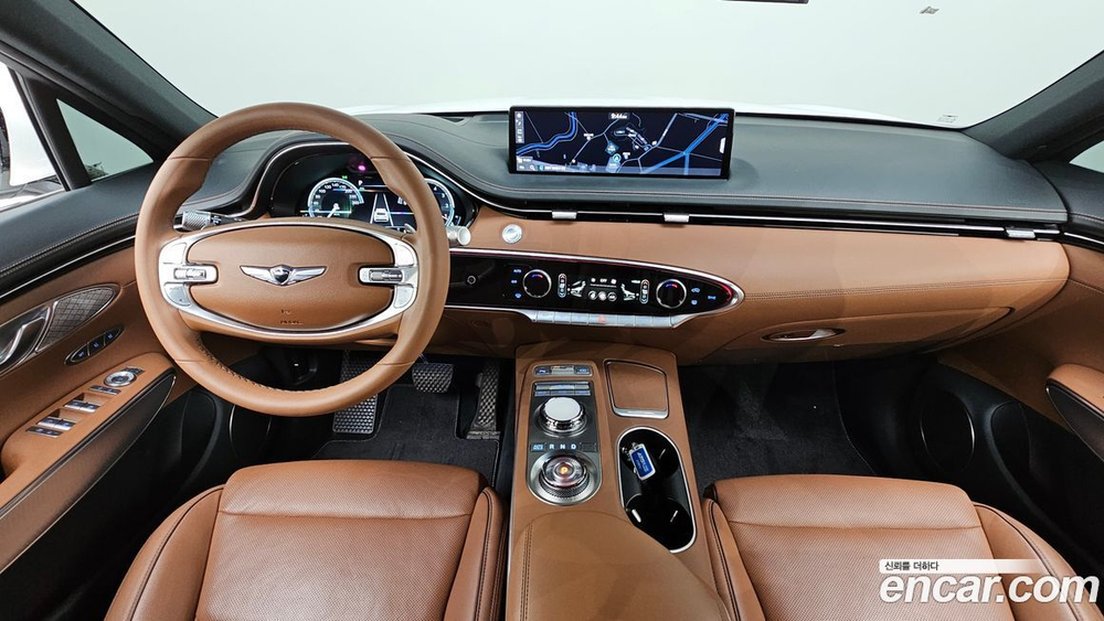 Genesis GV70 2.5T Бензин AWD (05.2022)