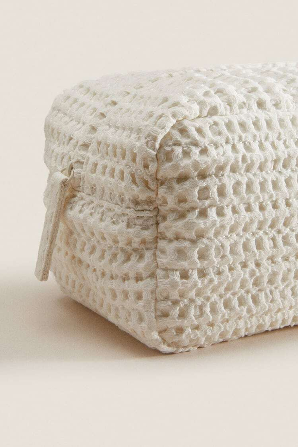 ZARA HOME СУМКА ДЛЯ МАКИЯЖА ИЗ ВАФЕЛЬНОЙ ТКАНИ,  БЕЛЫЙ