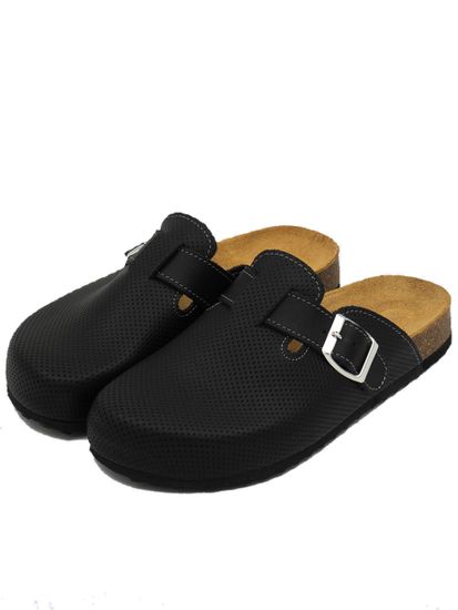 05 | "Maka" | Черные женские медицинские сабо натуральная кожа (перфорация)