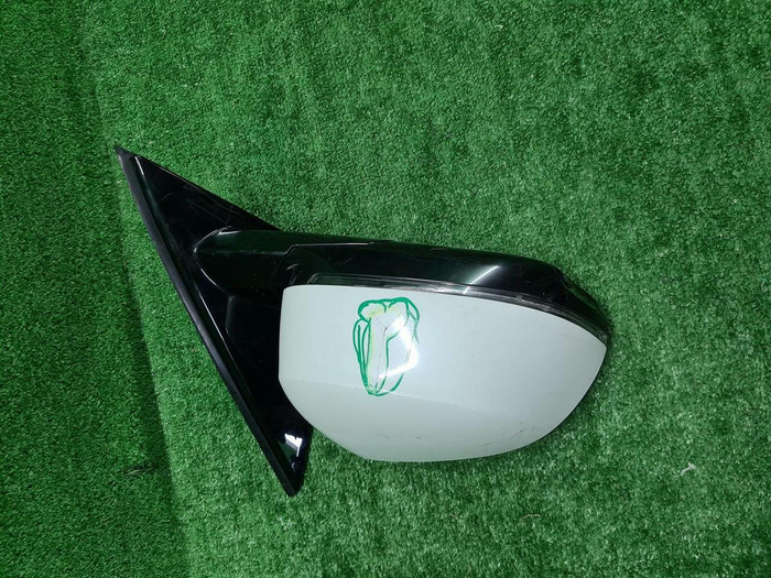 Зеркало правое BMW X5 G05 (2018-н.в.) 9 контактов