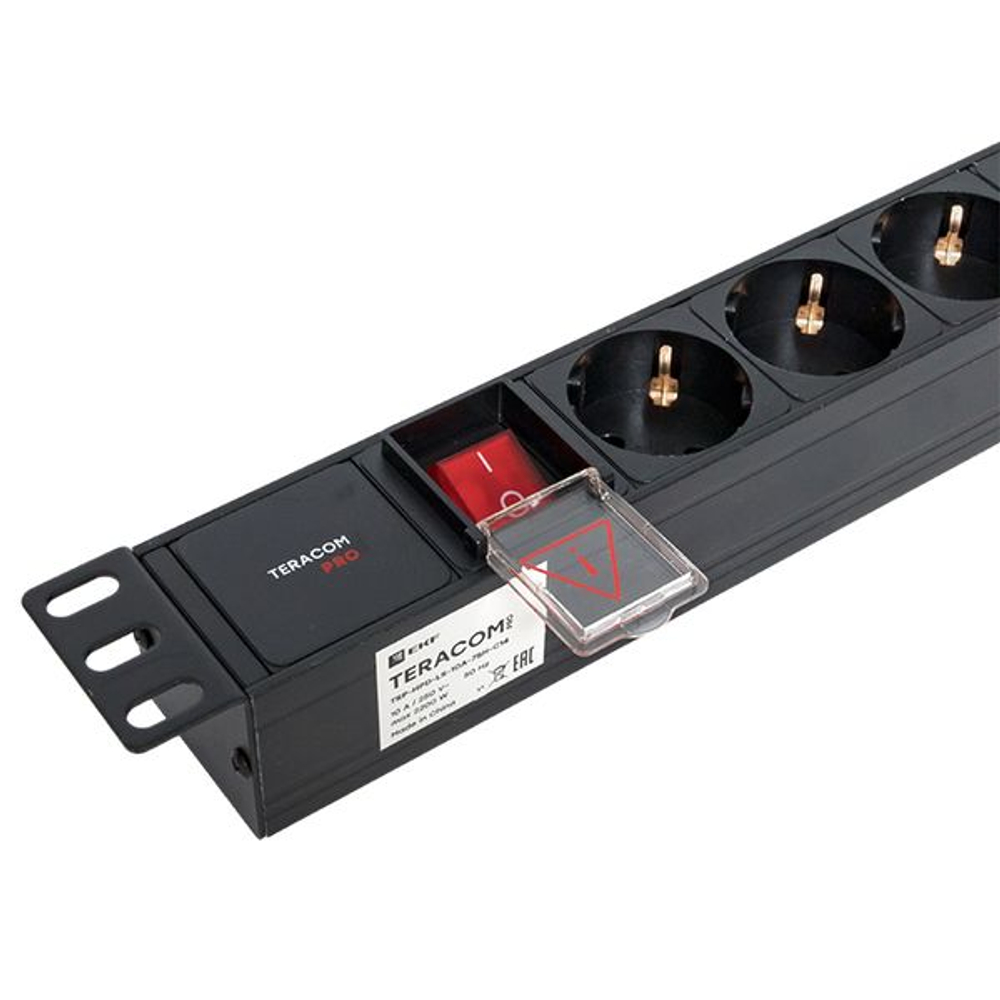 Блок розеток PDU TERACOM PRO 19" 1U 10А/250В 7 розеток Schuko с выключателем без шнура питания входной разъем C14 корпус алюминий черный