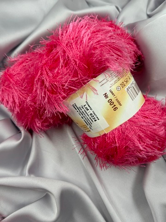 Пряжа VISANTIA "ТРАВКА" / "TRAFKA" 100% полиэстер 5 шт. х 100 г 150 м ± 3 м №0014 ярк.розовый