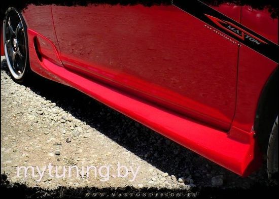 Накладки на пороги для Honda Civic 7