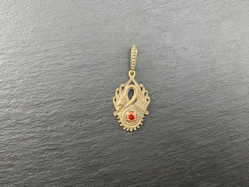 Подвеска. Лебедь