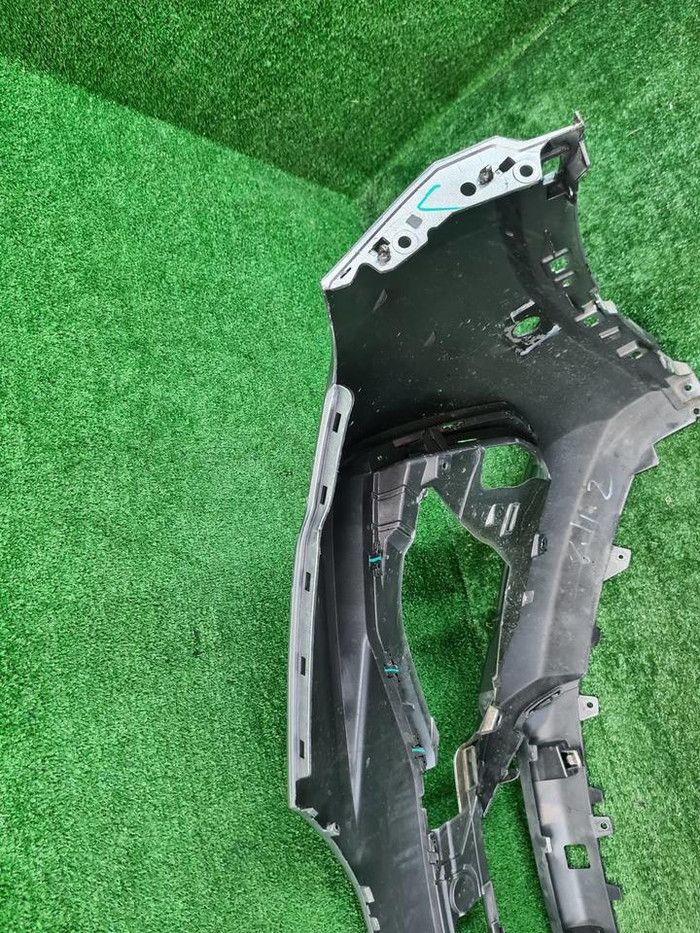 Бампер передний Geely Monjaro (2021-н.в.)