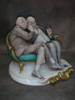 Статуэтка. Фарфор. Сплетники. Capodimonte. Италия